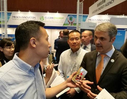 瑞典能源部長(zhǎng)易卜拉欣•貝蘭