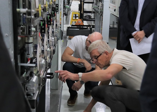 中外合資高壓開關柜XGN99