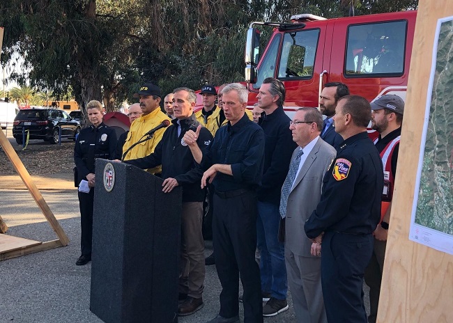 加州火災(zāi)，樹閃是元兇，我們應(yīng)如何避免？