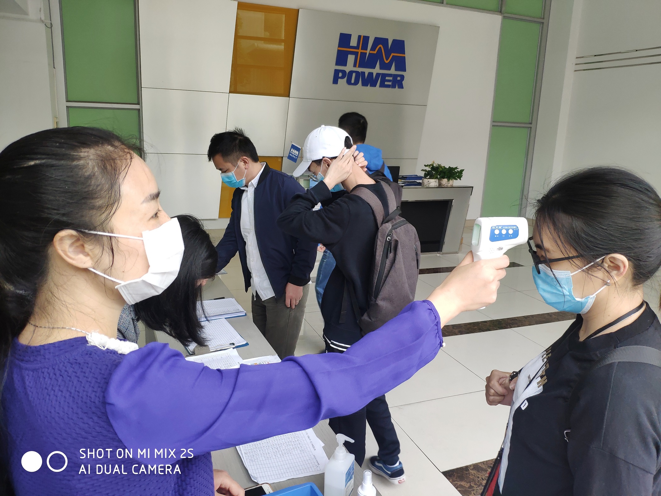 防疫做貢獻(xiàn)，復(fù)工感恩情|佛山市常務(wù)副市長(zhǎng)一行蒞臨我司送溫暖